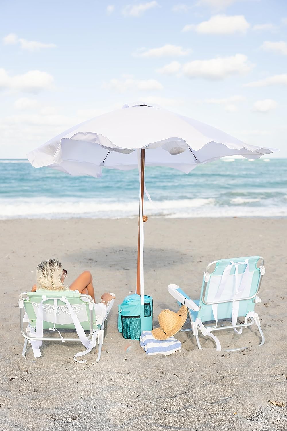BUOY BEACH Lay Flat Beach Chair, Lightweight and Sturdy Design - Teal